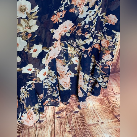 Lulus Reflection High Low Dress Size Medium Navy Floral - Picture 11 of 11